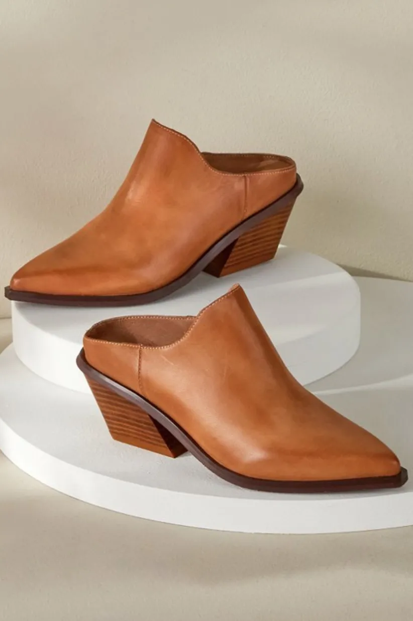 Antelope Caleb Leather Mules<Soft Surroundings Hot