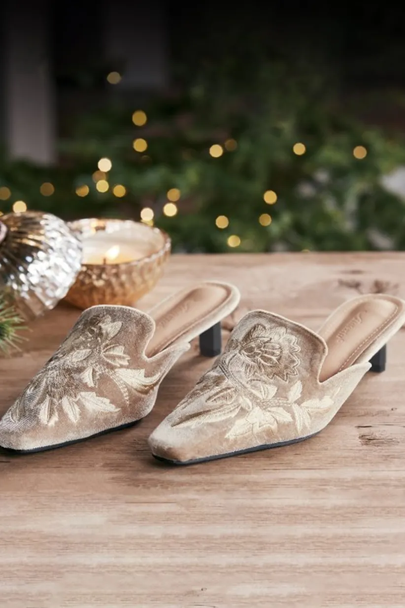 Carolina Embroidered Mule<Soft Surroundings Clearance