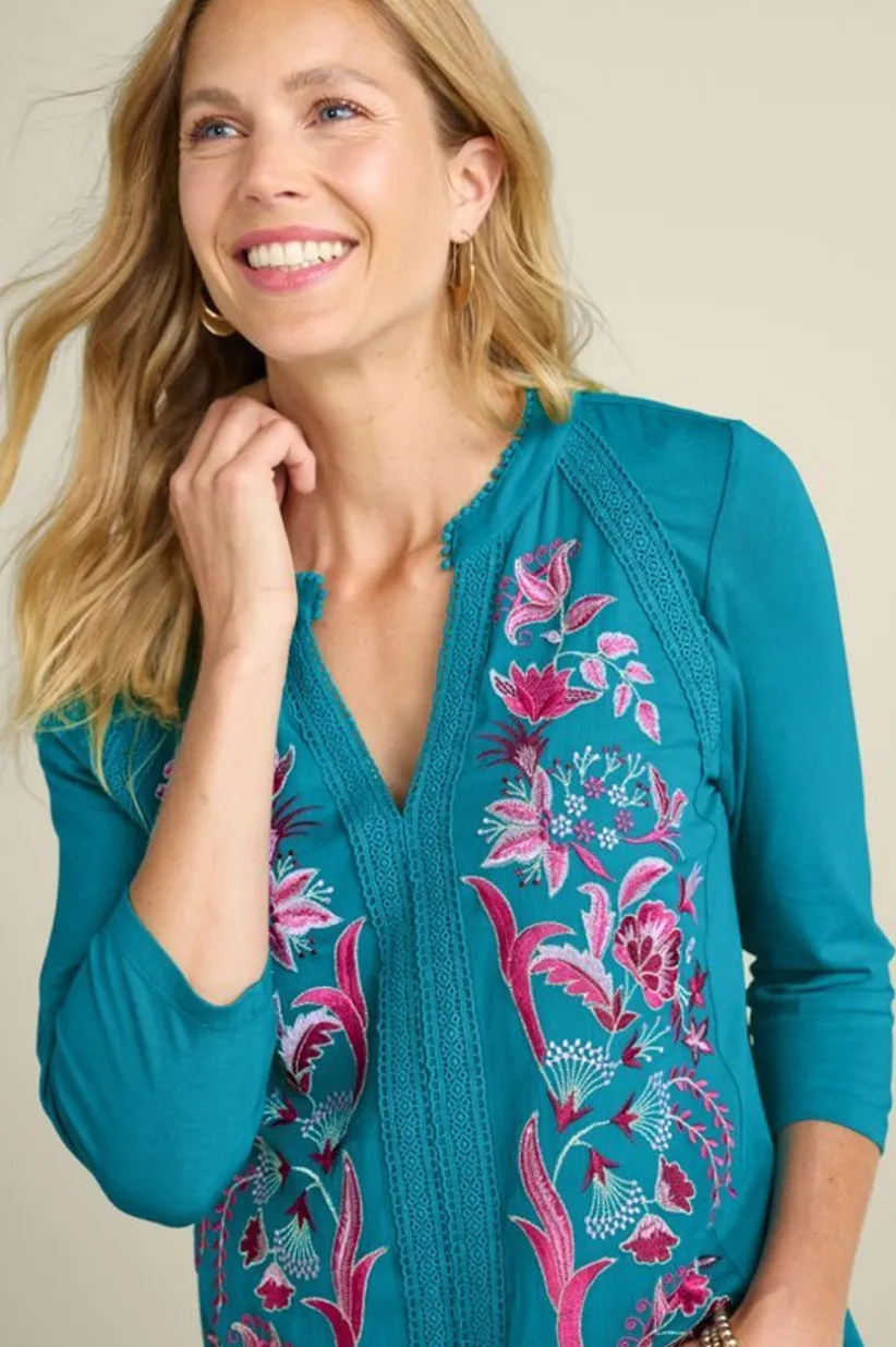 Delsie Embroidered Top<Soft Surroundings Clearance