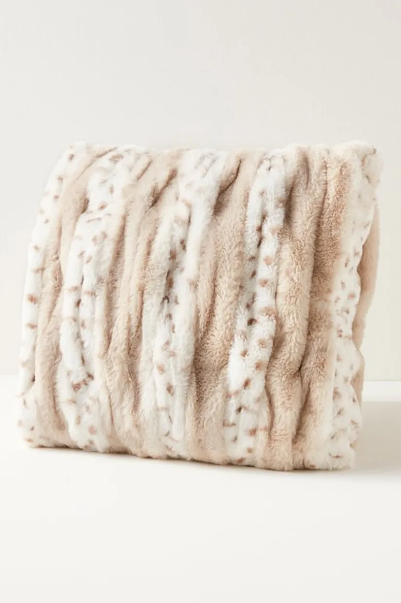 La Parisienne Faux Fur Pillow<Soft Surroundings Fashion
