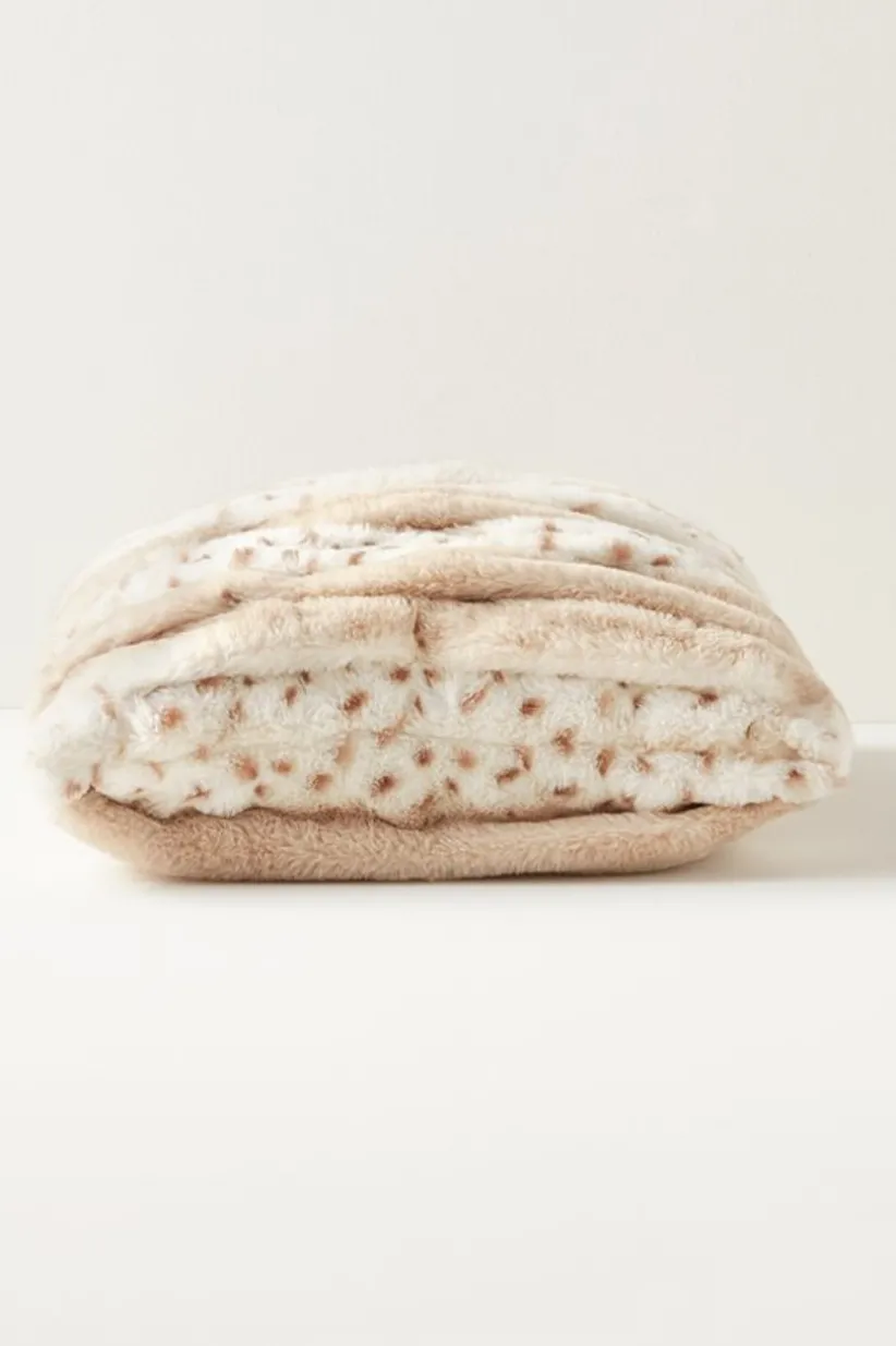 La Parisienne Faux Fur Pillow<Soft Surroundings Fashion