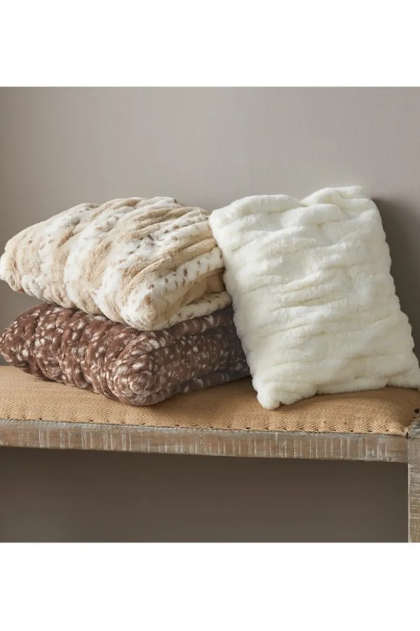 La Parisienne Faux Fur Pillow<Soft Surroundings Fashion