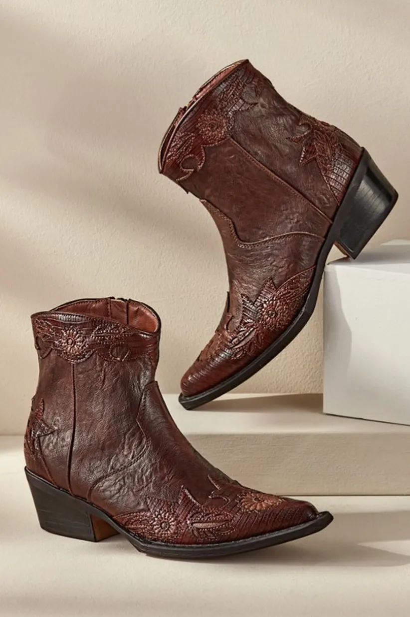 Matisse Savanna Embossed Bootie<Soft Surroundings Hot