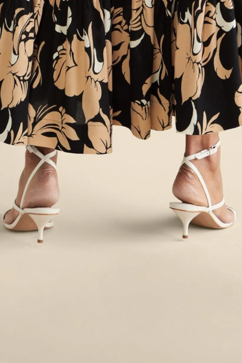 Schutz Helene Kitten Heel Sandal<Soft Surroundings Outlet