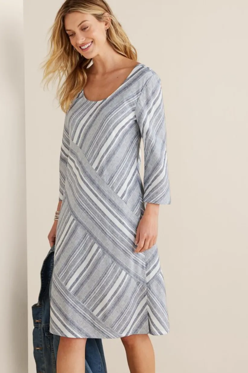 Sonya Linen Dress<Soft Surroundings New