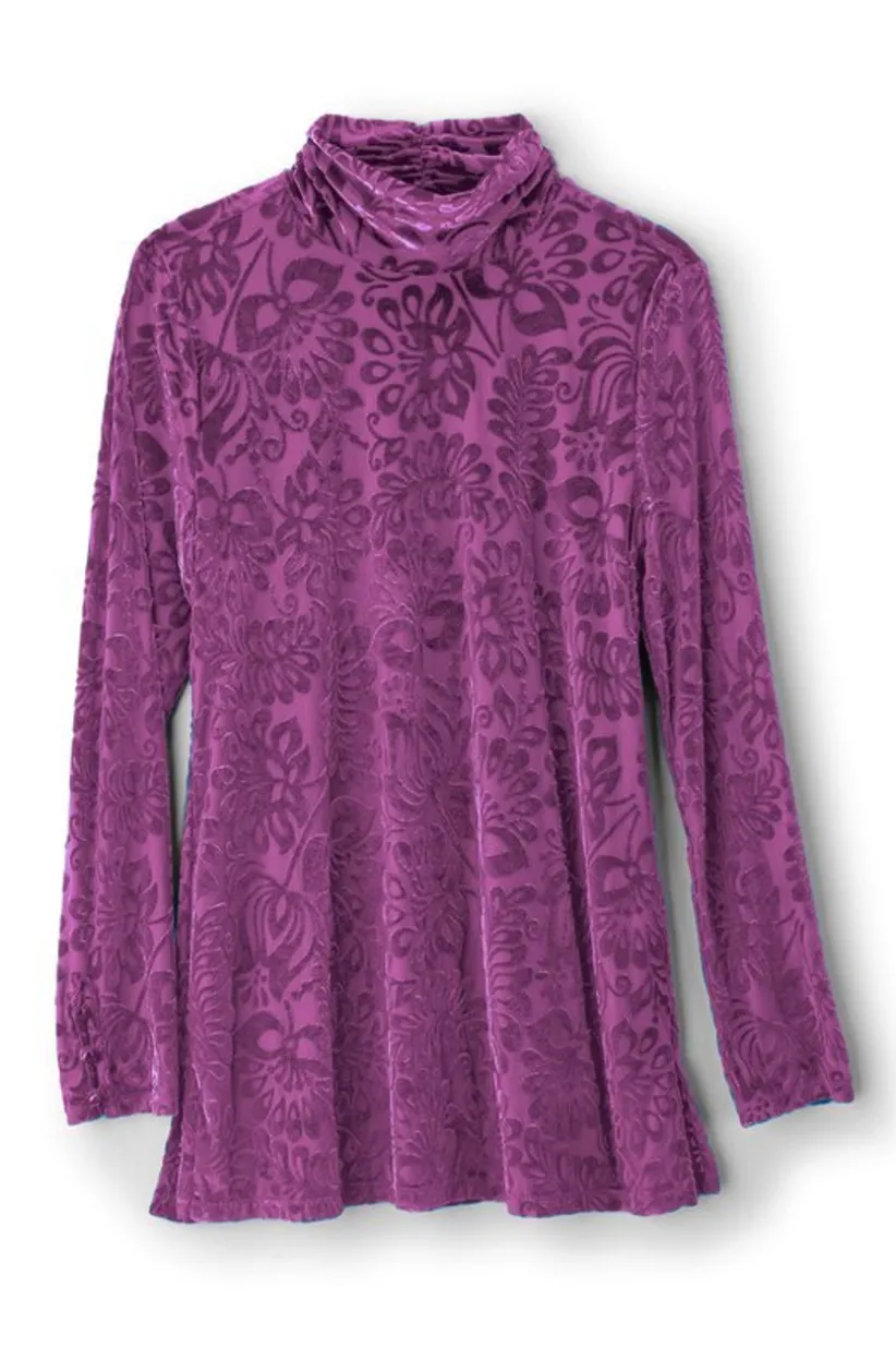 Walden Velvet Turtleneck<Soft Surroundings New