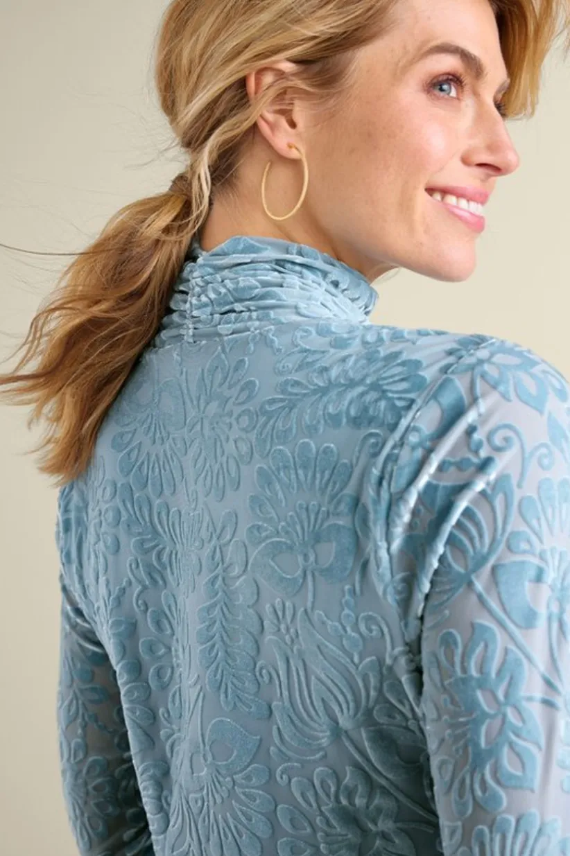 Walden Velvet Turtleneck<Soft Surroundings New